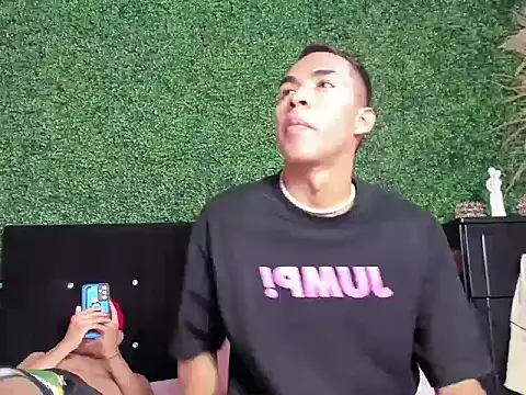 rafael velvet online show from April 19, 4:19 pm