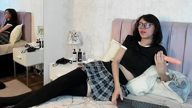 Alis Roze online show from July 9, 7:57 pm