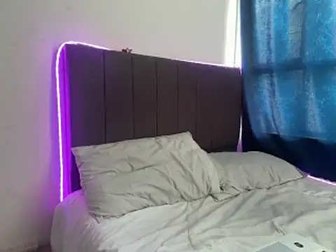  DavidPrince  online show from April 13, 6:34 pm