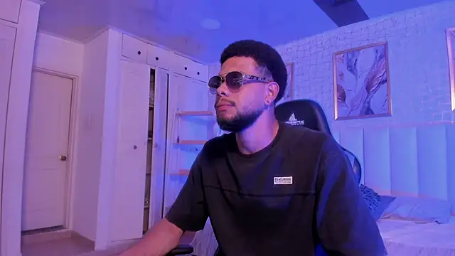 cero khalifa online show from April 15, 8:42 pm