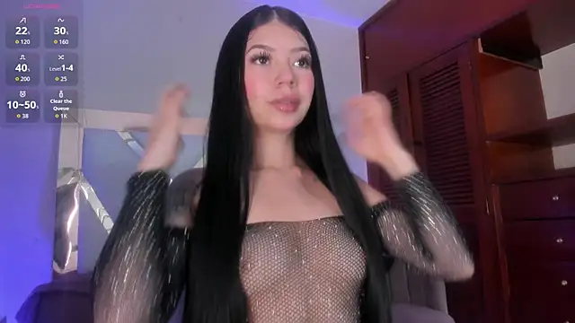 Snapshot of sweett_sophie1 chatting on July 14, 10:16 pm sweett sophie1 online show from July 14, 10:16 pm