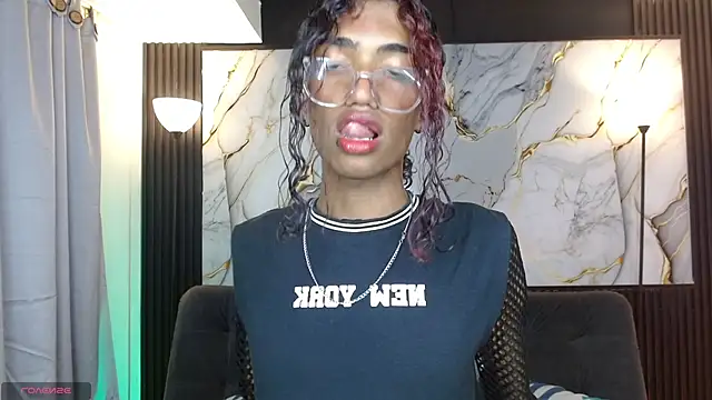 triiangel latinboy online show from May 11, 12:34 am