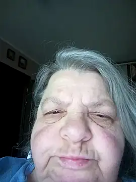 MartaMia68 online show from May 17, 4:01 am