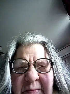 MartaMia68 online show from May 3, 3:33 am