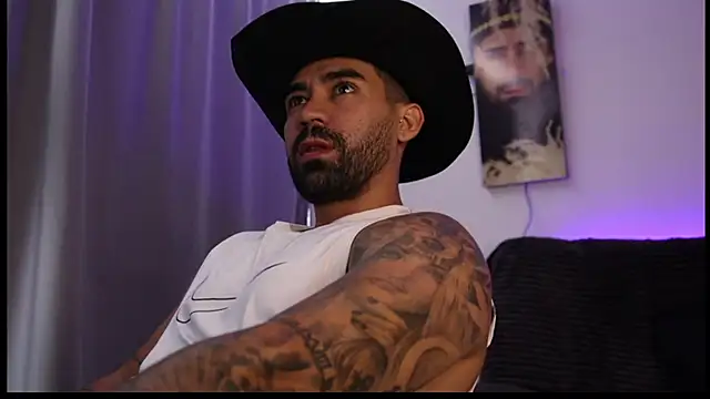 miike smit online show from April 13, 2:10 pm