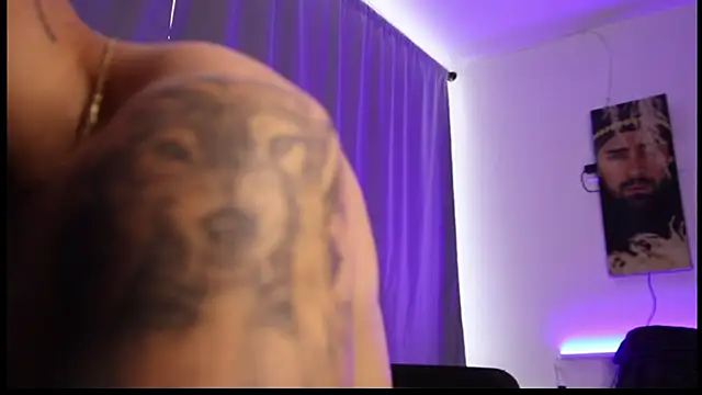 miike smit online show from April 17, 1:47 pm