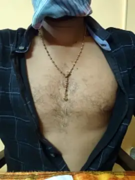 bullhottamil online show from April 11, 3:59 pm