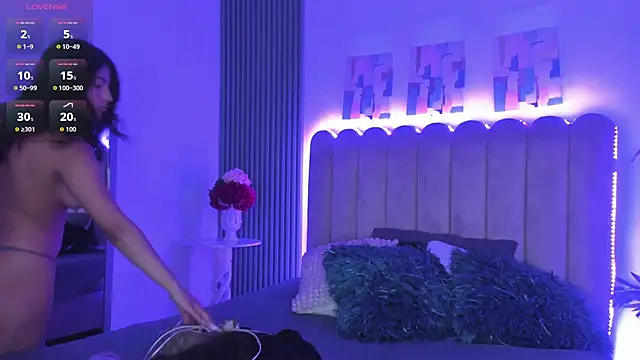 Layla amirah online show from May 7, 2:38 am