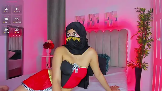 Layla amirah online show from May 5, 2:58 am