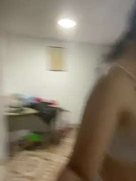 lisa and lian online show from April 12, 8:23 pm