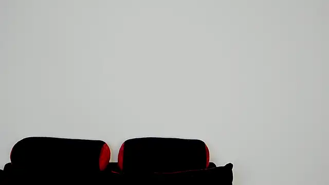 Snapshot of Luna_scarllet8 chatting on June 13, 3:26 am Luna scarllet8 online show from June 13, 3:26 am