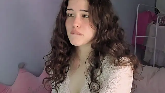ChloeBlisss online show from June 10, 10:16 am