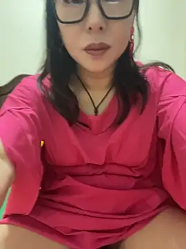 Snapshot of xxxlu886 chatting on April 30, 4:25 pm xxxlu886 online show from April 30, 4:25 pm