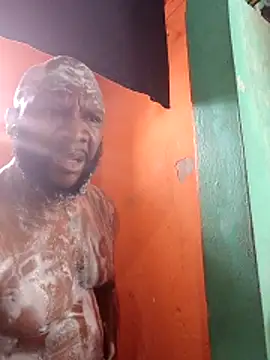 goodloveboss online show from April 18, 5:15 pm