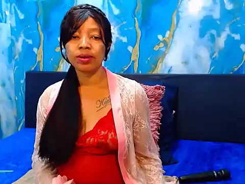 Snapshot of choclatelips_xxx chatting on July 11, 9:20 am choclatelips xxx online show from July 11, 9:20 am