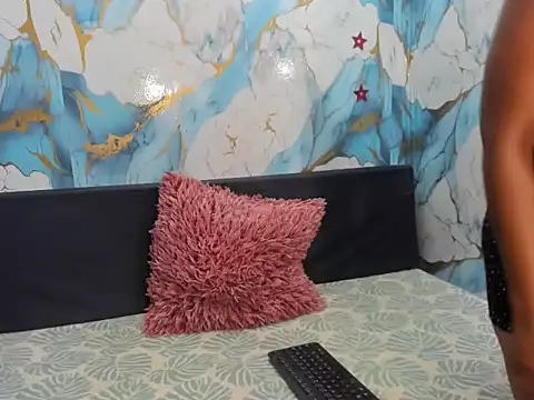 choclatelips xxx online show from April 12, 5:33 am