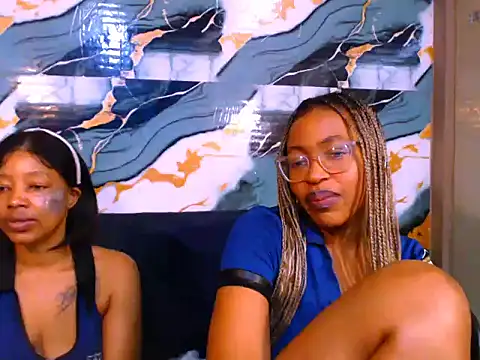 caramelchoco69 online show from June 24, 8:06 pm