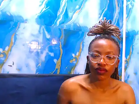 caramelchoco69 online show from July 13, 9:36 pm