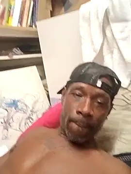 juniorbrown11 online show from April 19, 4:35 am