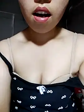 Lucy168 online show from April 18, 6:16 am