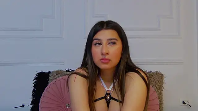 ShannonBannks online show from May 19, 2:35 pm