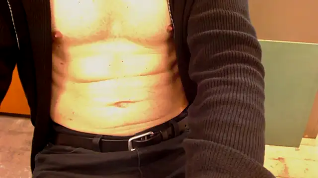 Blackandblue2000 online show from April 13, 6:50 am