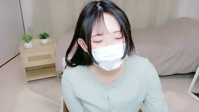 Satomi nn online show from May 1, 4:28 am