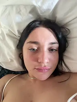Snapshot of LucyHotty_ chatting on July 4, 11:16 am LucyHotty online show from July 4, 11:16 am