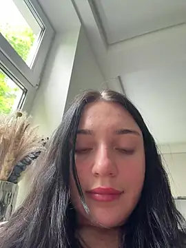 Snapshot of LucyHotty_ chatting on June 18, 3:28 pm LucyHotty online show from June 18, 3:28 pm