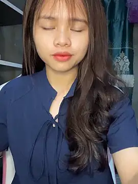 mayha11 online show from May 12, 1:24 am