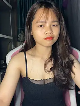 mayha11 online show from April 18, 1:46 pm