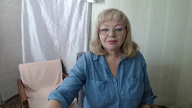 LavandaMay online show from May 30, 7:25 am