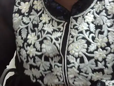 Maryam Ji online show from April 9, 11:27 am