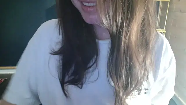 Snapshot of NicoleLove_ chatting on May 30, 4:30 am NicoleLove online show from May 30, 4:30 am