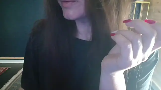 Snapshot of NicoleLove_ chatting on June 3, 5:41 am NicoleLove online show from June 3, 5:41 am