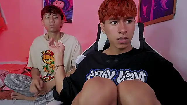 Ryan y tony online show from April 18, 9:04 pm