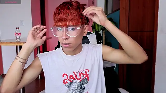 Ryan y tony online show from April 13, 2:10 pm