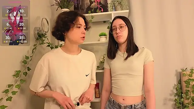 AllisonKierce online show from April 23, 3:13 am
