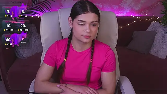 MeJessieDream online show from April 13, 1:15 pm