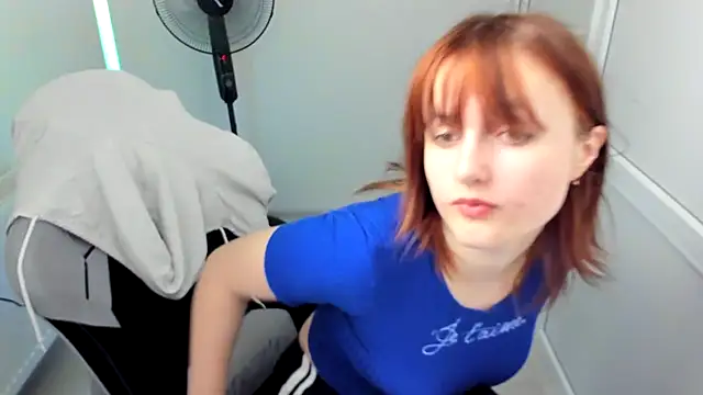 GoldenKiss online show from May 24, 6:57 am