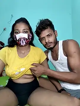 Hot-Couple4 online show from May 21, 6:16 pm