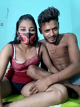 Hot-Couple4 online show from May 6, 3:49 pm