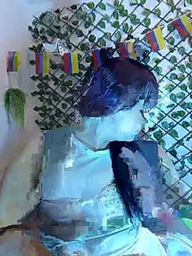 AliceScoot  online show from July 17, 11:29 am