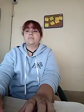 AliceScoot  online show from May 8, 5:39 pm