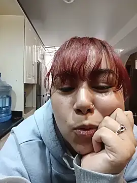 AliceScoot  online show from June 2, 8:20 pm