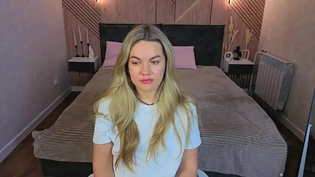 Jennifer Perezz online show from May 28, 4:57 pm