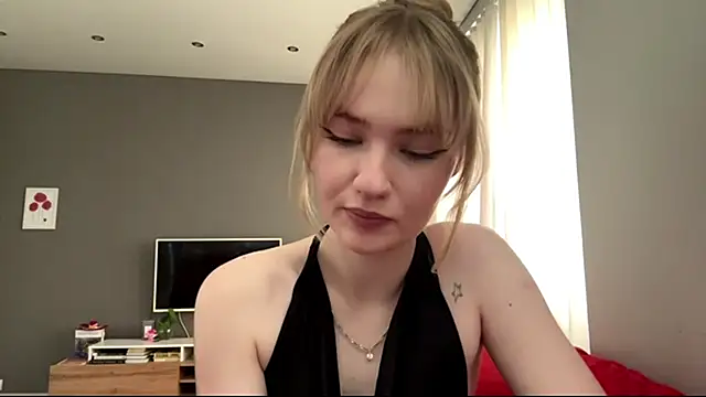 Snapshot of PlasaRima chatting on June 20, 11:10 pm PlasaRima online show from June 20, 11:10 pm