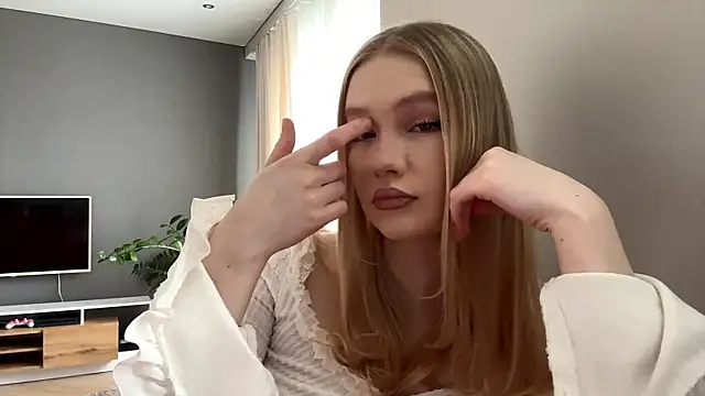 PlasaRima online show from May 1, 11:32 pm
