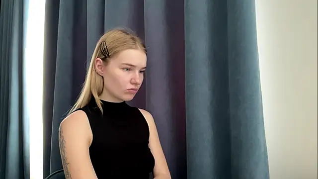Snapshot of PlasaRima chatting on July 16, 8:22 am PlasaRima online show from July 16, 8:22 am