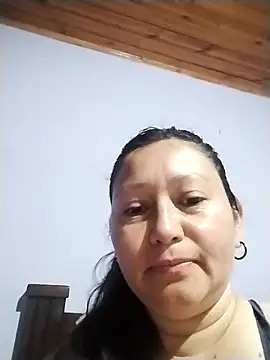 Dayis 2 online show from April 13, 1:26 pm